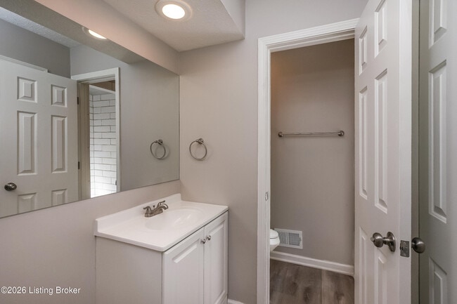 Building Photo - 9000 Willowwood Way