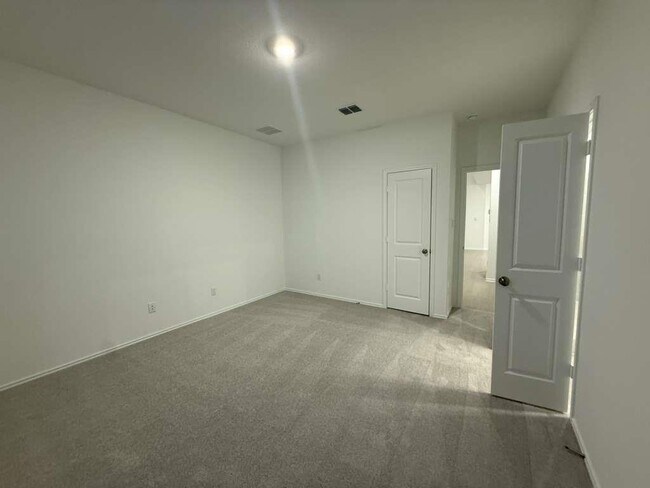 Building Photo - 17702 Sage Thrasher Dr