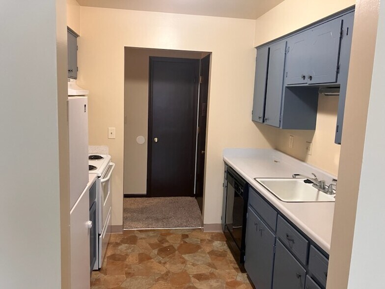 Building Photo - 1841 Blanchard St SW