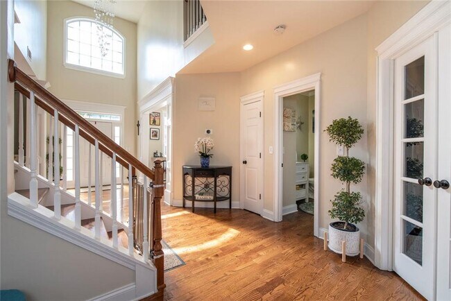 Building Photo - 1504 Belfaire Lake Tr