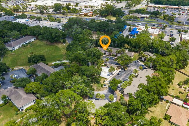 Building Photo - Freshly Updated 2BR Condo with Private Balcony, Community Pool, & In-Unit Laundry
