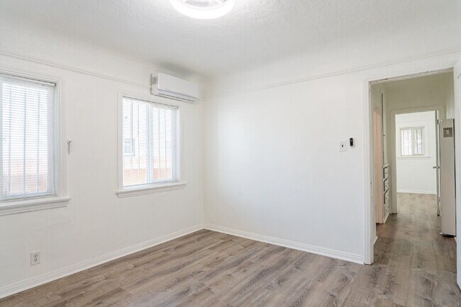 Building Photo - 6765 Lemon Ave