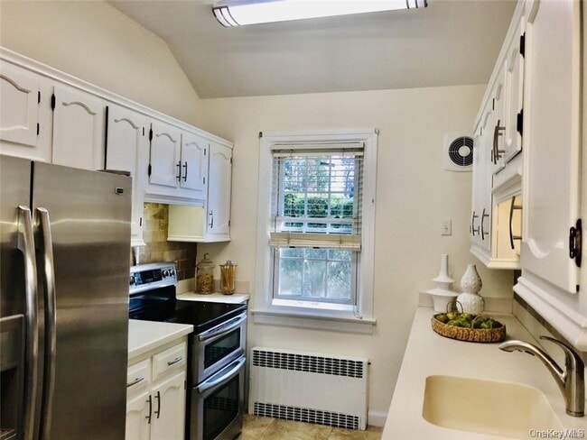 Building Photo - 1 Senate Pl