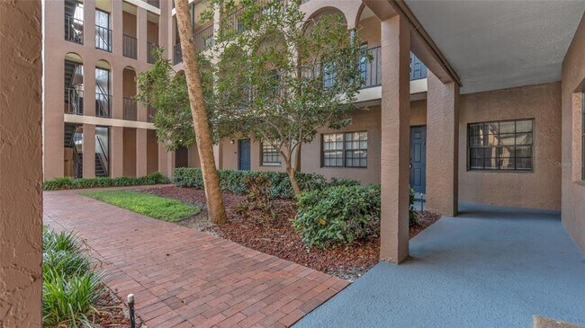 Building Photo - 6100 Gulfport Blvd S