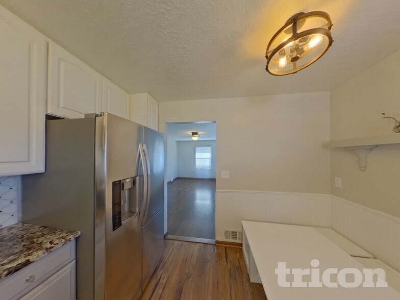 Building Photo - 16377 Duluth Ave SE