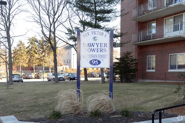 Building Photo - Swayer Towers