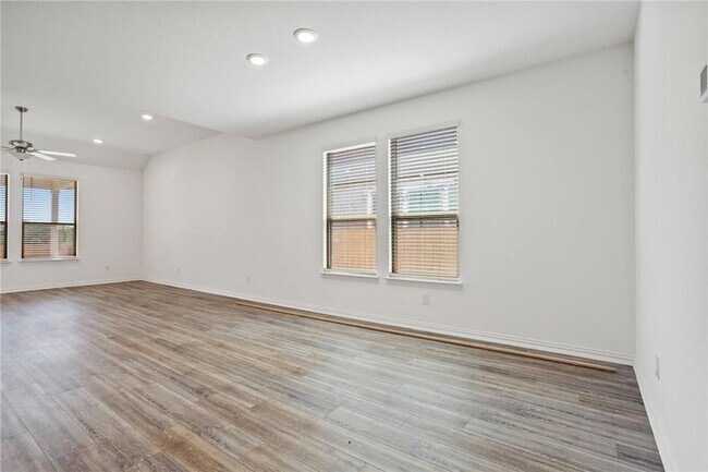 Building Photo - 613 Silent Crk Cv