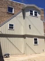 Building Photo - 116 E Main St