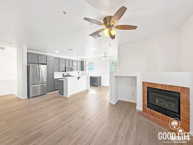 Building Photo - Luxury 3-Level Residence | Designer Remodel in San Diego