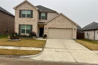 Building Photo - 414 Parkford Dr
