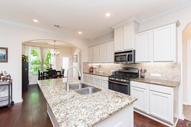 Building Photo - 1415 Alouette Dr