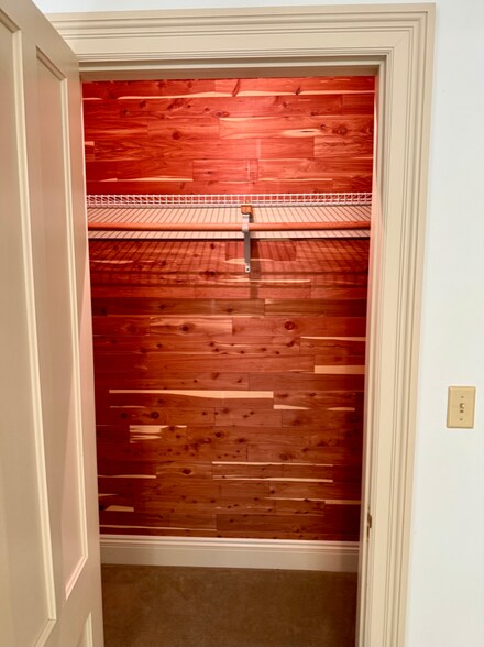 Building Photo - 113 Penny Ln