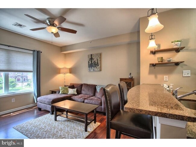 Building Photo - 135 Prospect St