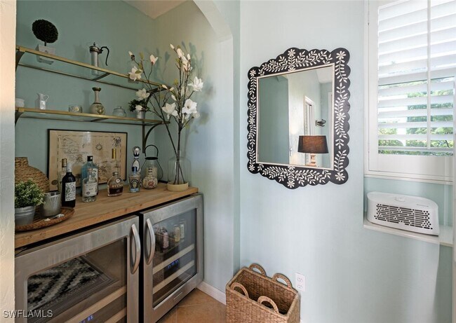 Building Photo - 425 2nd Ave S