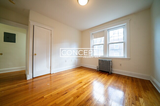 Building Photo - 56 Selkirk Rd