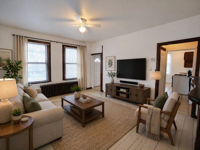 Building Photo - *Spacious 2BD/1BA Single-Family Home Available in Oakland*