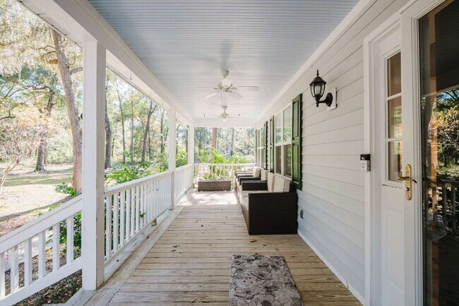 Building Photo - Secluded Four Bedroom Home on Seven Acres in Midway Farms!