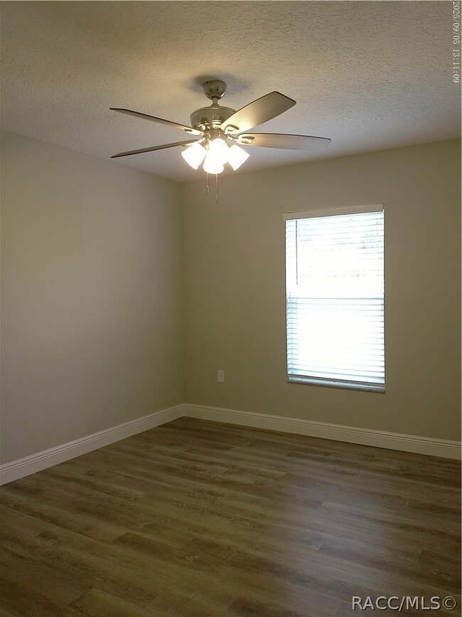 Building Photo - 9252 N Agatha Dr