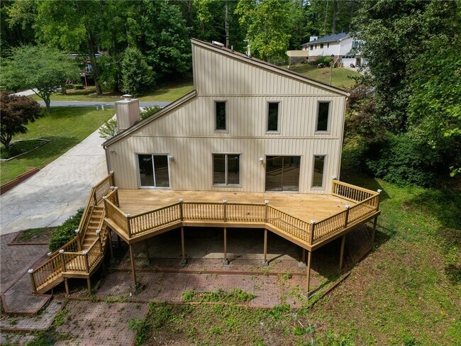 Building Photo - 4079 Dunnington Dr
