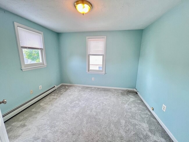 Building Photo - 15 1st St