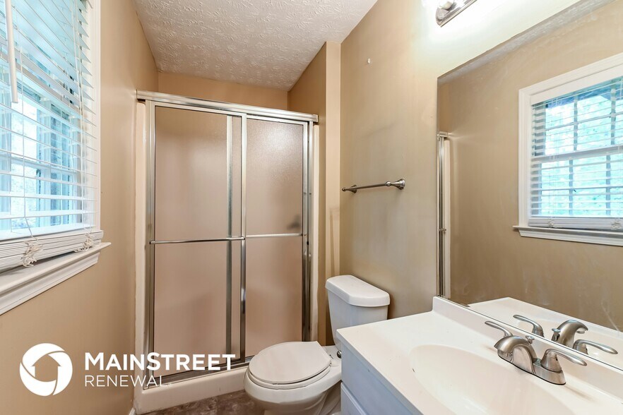 Building Photo - 3338 Mansfield Ln