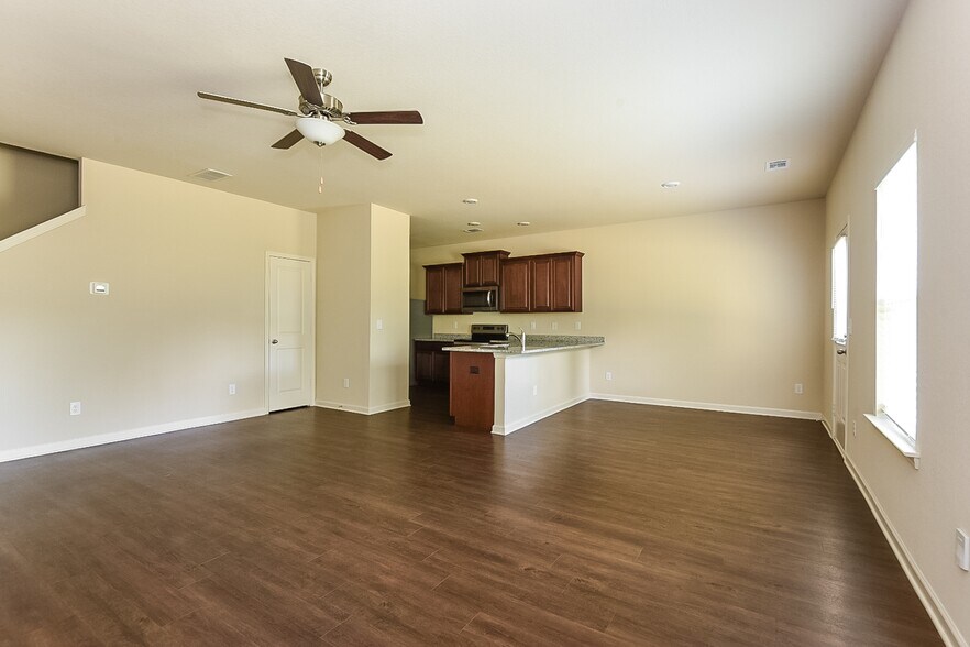 Building Photo - 151 Innis Brk Cir