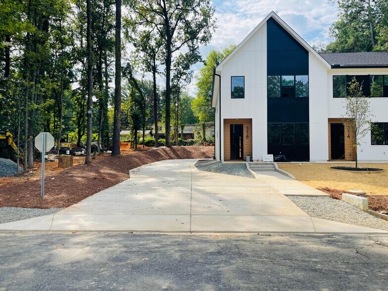 Building Photo - 314 Gray Dr