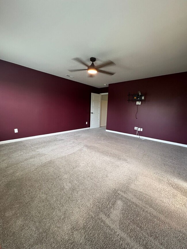 Building Photo - 203 Rye Cir