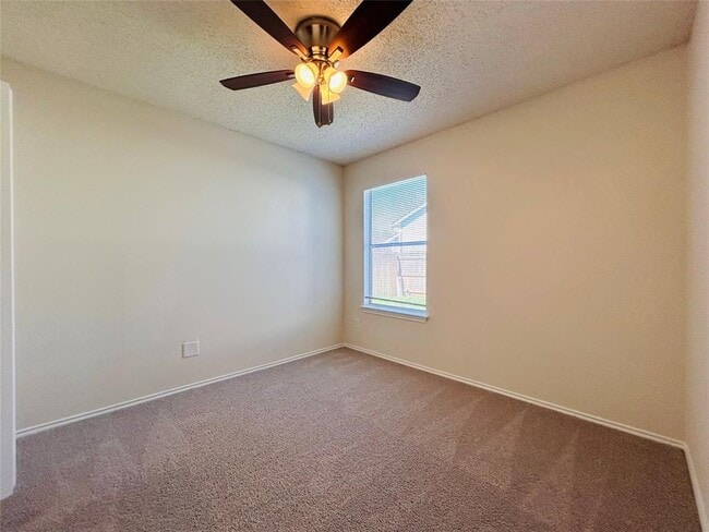 Building Photo - 5940 Kevin Kelly Pl