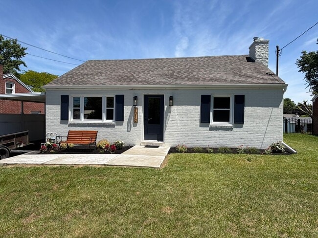 Building Photo - 1012 State Dr