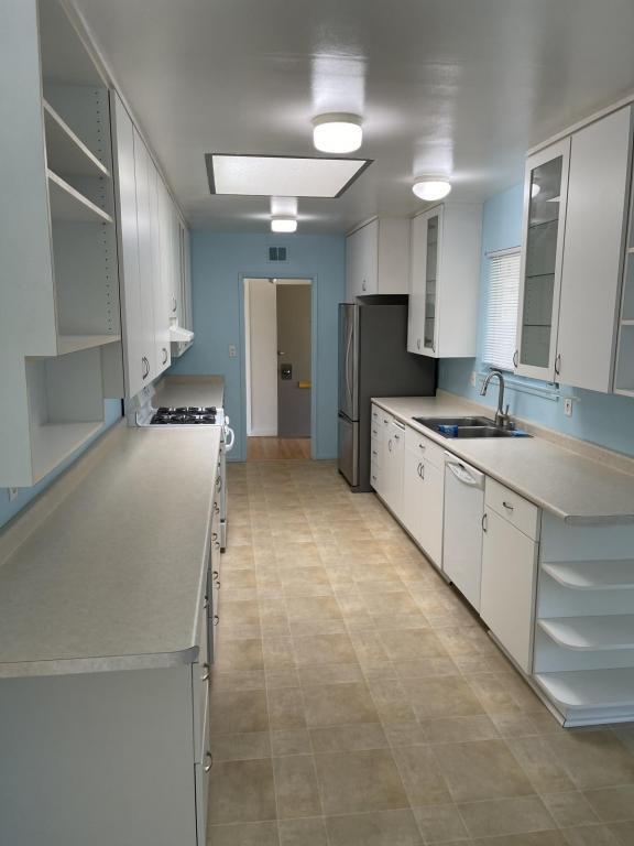 Building Photo - 4903 Whitehaven Way