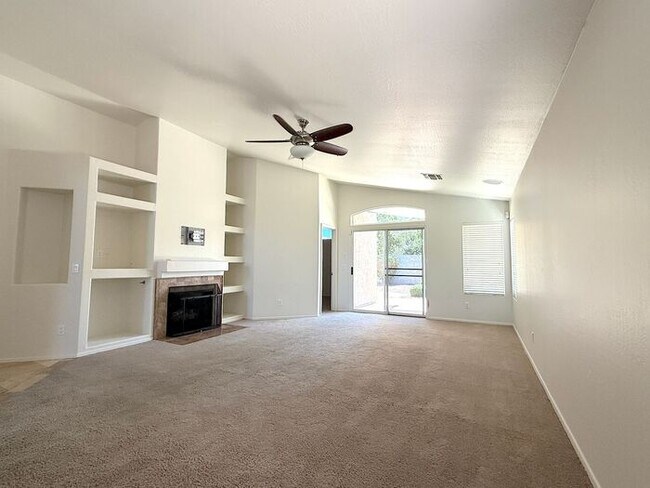 Building Photo - PRICE REDUCED – Fresh Updates in Prime Scottsdale Location!