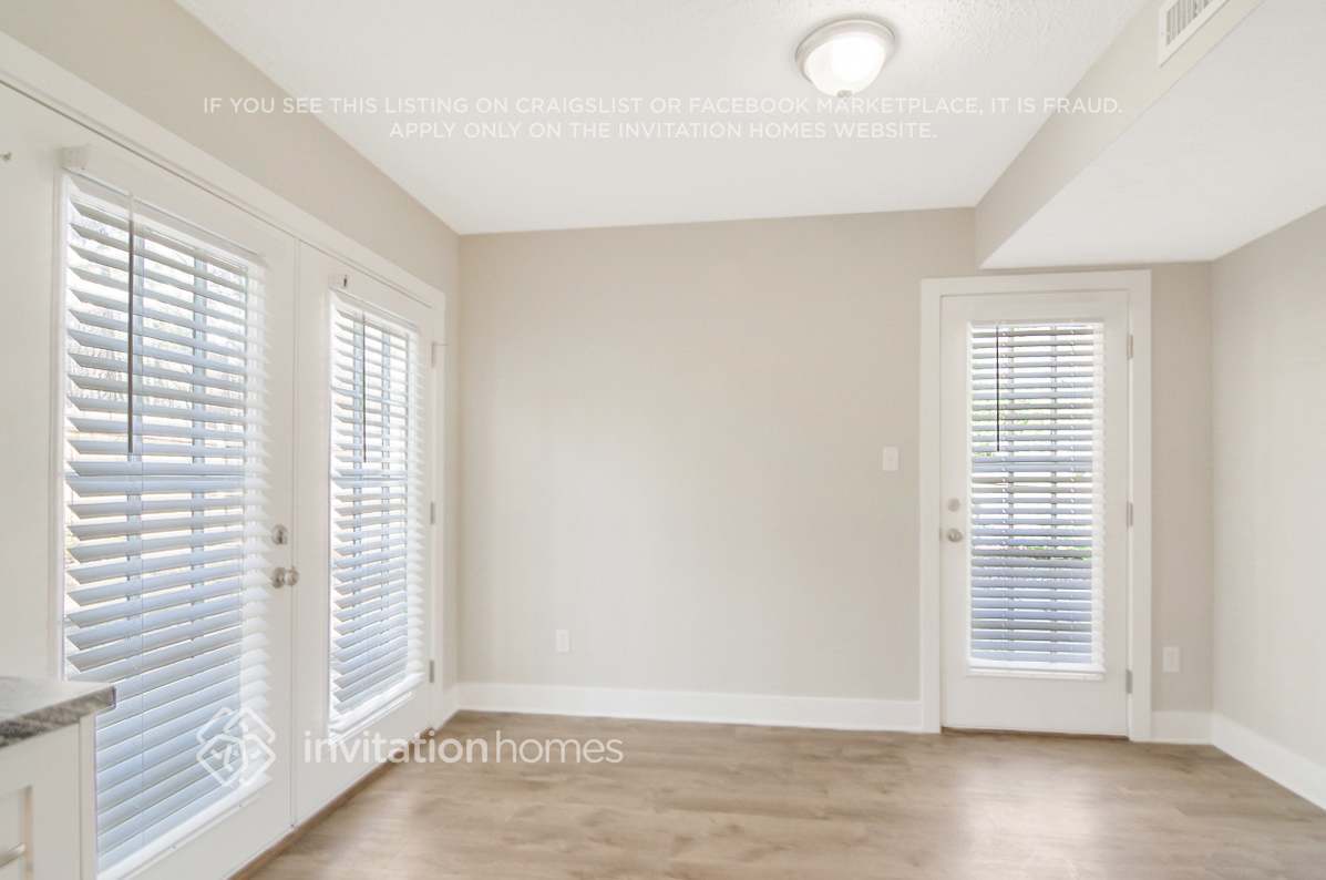 Building Photo - 51 Enesco Cir