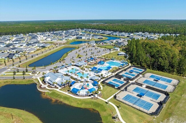 Building Photo - 97 Thistleton Wy