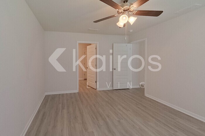 Building Photo - 4702 Malay Cir