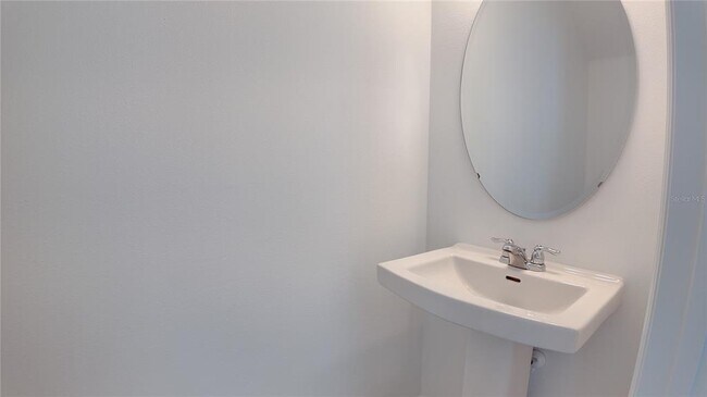 Building Photo - 3191 Skyline Lp