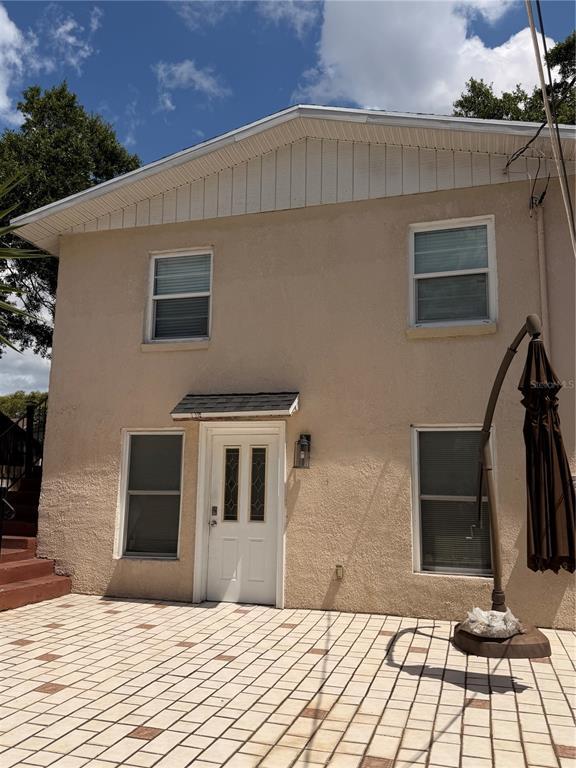 Building Photo - 1212 E Columbus Dr