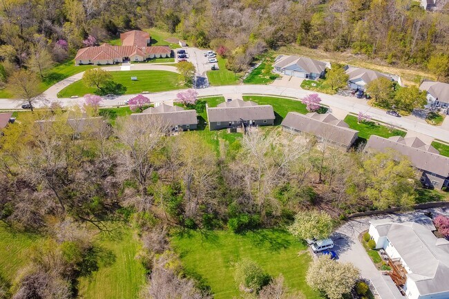 Building Photo - 12 Wallingford Dr