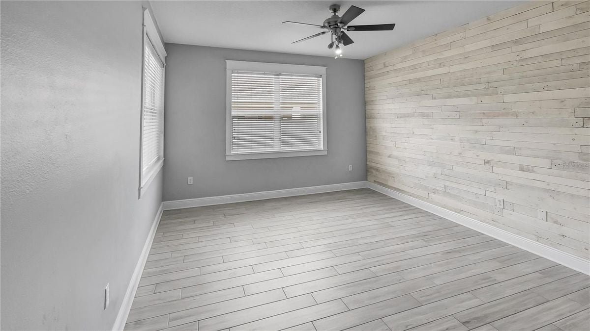 Building Photo - 3833 Siskin Dr