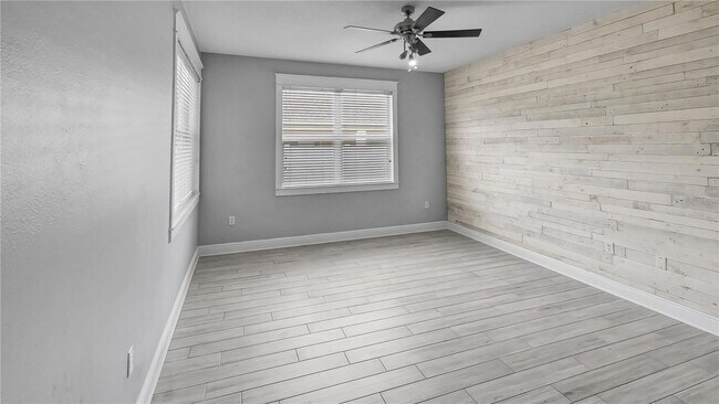 Building Photo - 3833 Siskin Dr