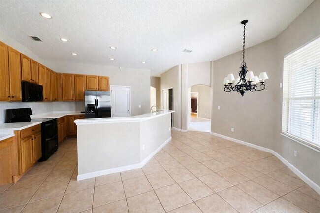 Building Photo - 364 Belhaven Falls Dr