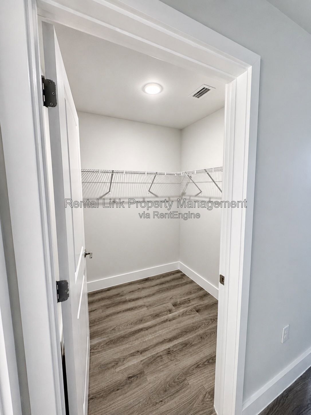 Building Photo - 414 Cape Coral Pkwy E