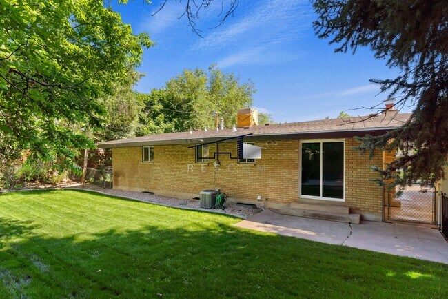 Building Photo - Updated 3 Bedroom Home in Ogden Utah!