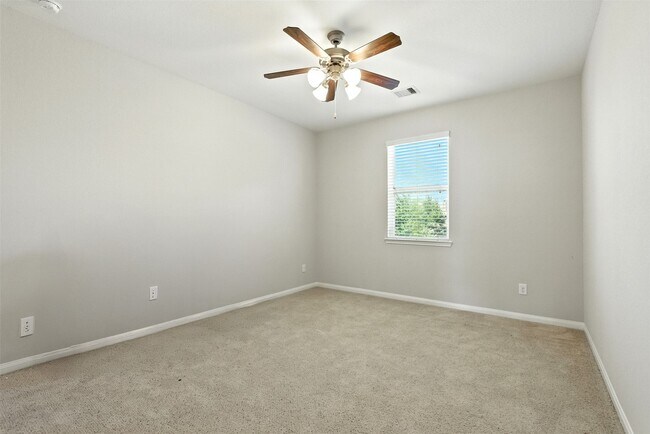 Building Photo - 17322 Milrig Ct