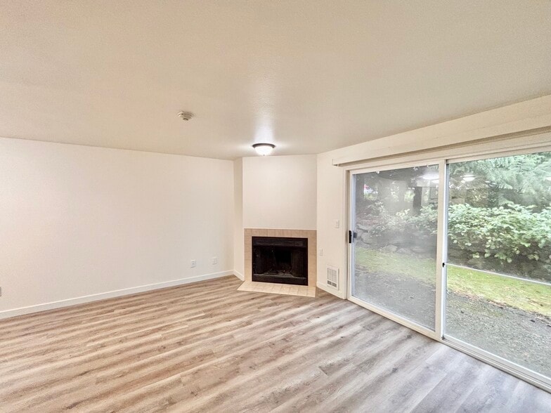 Building Photo - 21901 58th Ave W