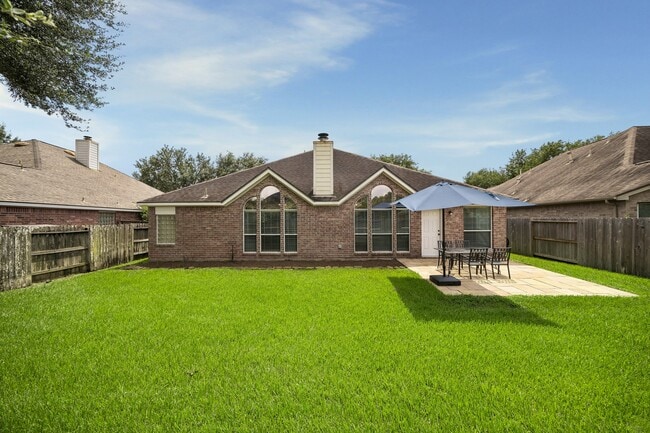 Building Photo - 1314 Deerbrook Dr