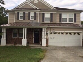 Building Photo - 4 Spicewood Ct