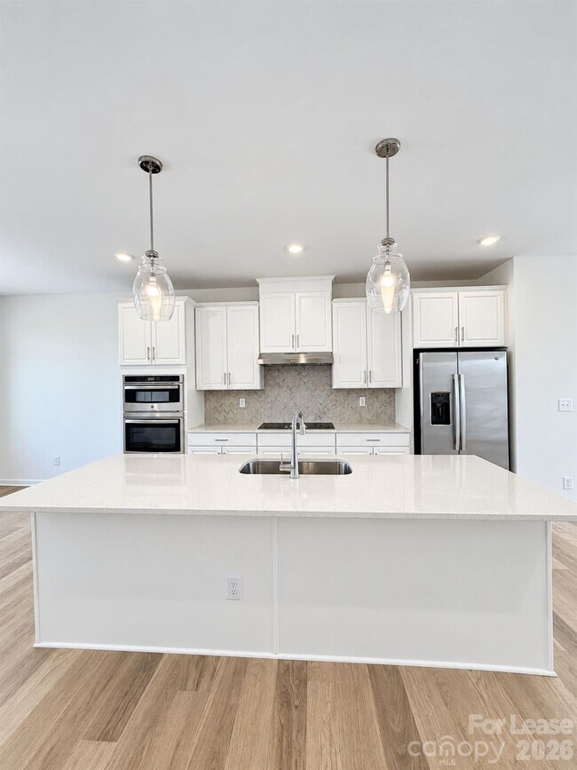 Building Photo - 3009 Rexton Ln