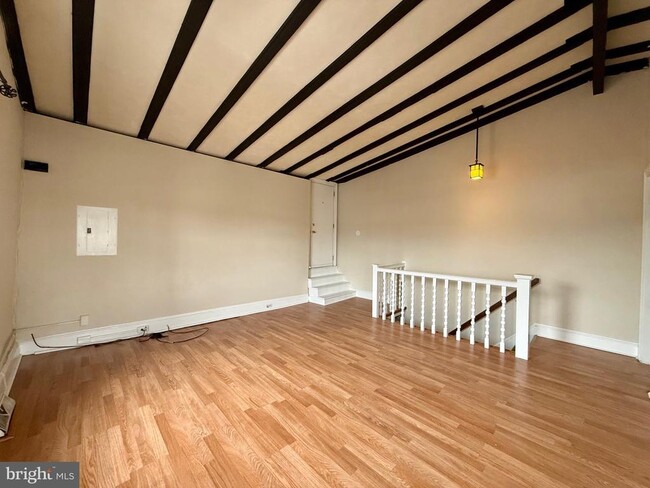 Building Photo - 1725 Gilpin Ave