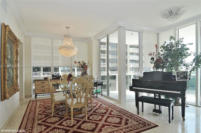 Building Photo - 4 br, 4 bath Condo - 10225 Collins Ave Apt...